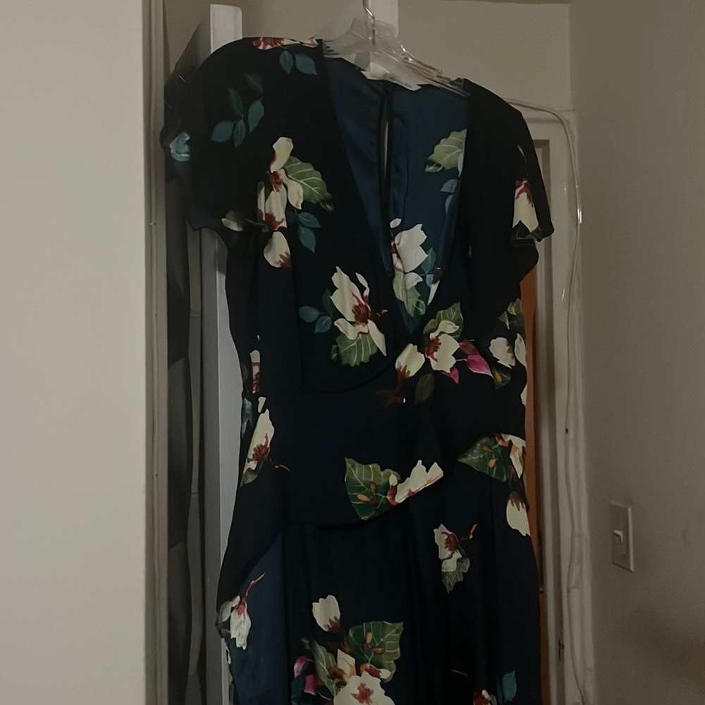 Gorgeous and stylish navy floral dress